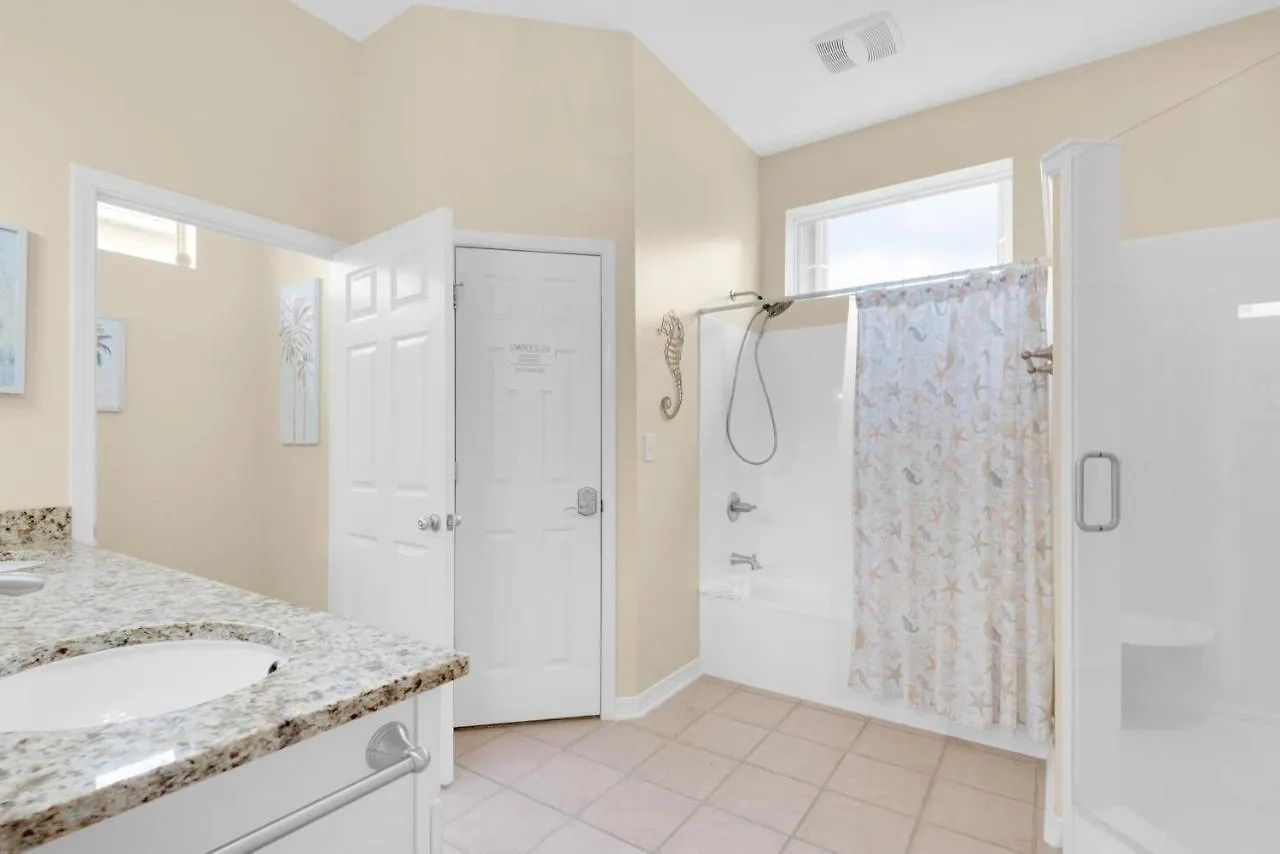 Holiday home Sun Kiss'D By The Captain Destin United States